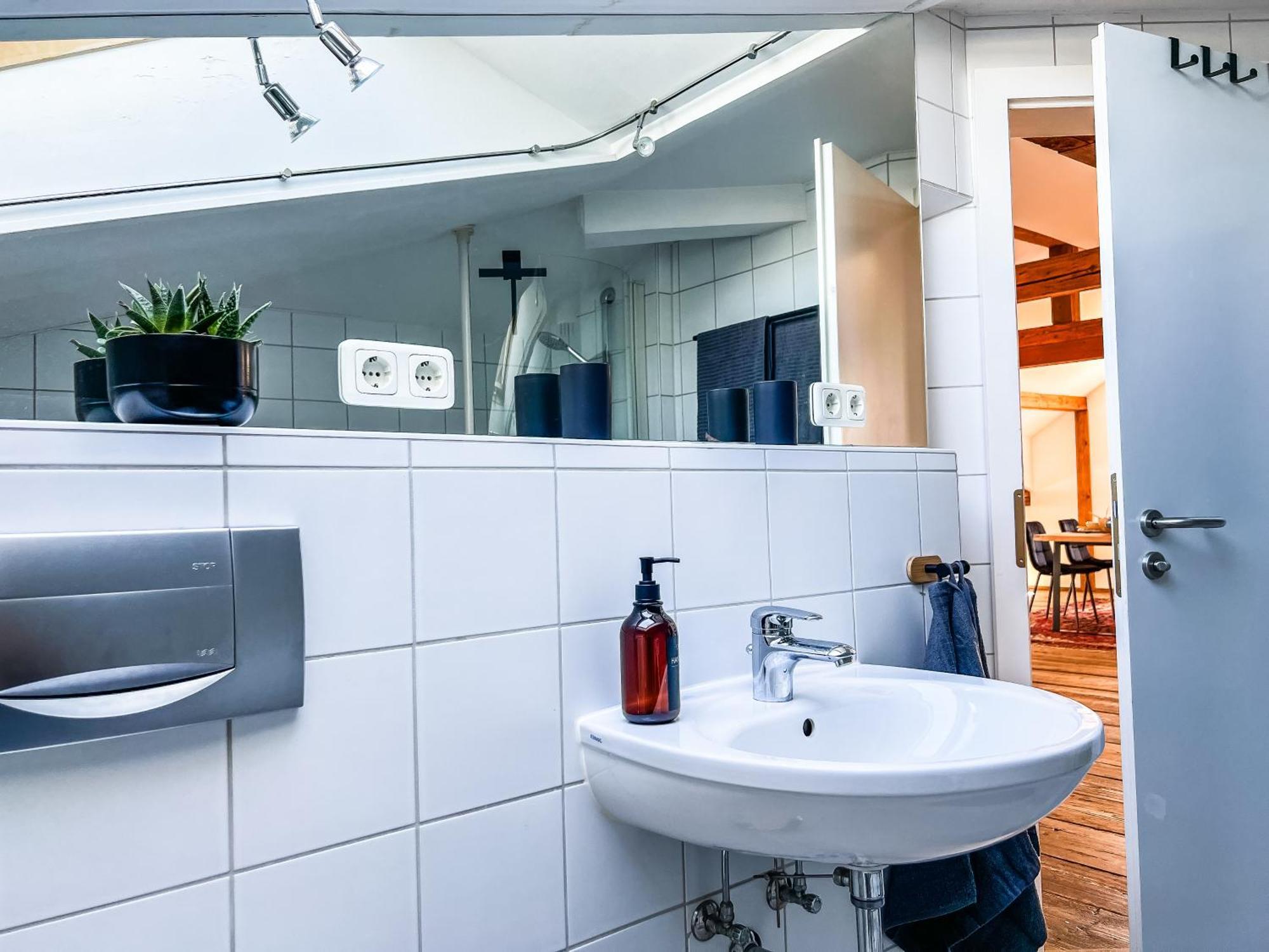 Loft-Wohnung Im Herzen Von Prien - 100M2 - Smarttv Экстерьер фото